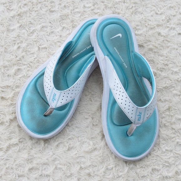 Nike Shoes - NIKE*6*White and Blue flops*